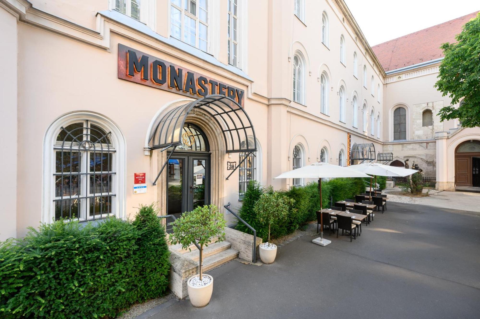 Monastery Boutique Hotel Budapest Luaran gambar